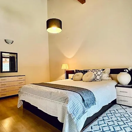 公寓 Spacious Penthouse In Pirin Golf And Country Club, And Pools Are Not Included 拉兹洛格