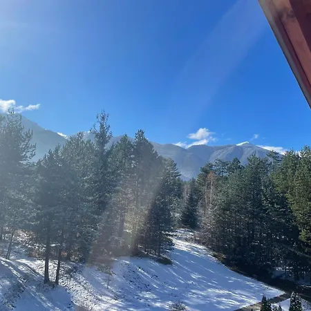 Spacious Penthouse In Pirin Golf And Country Club